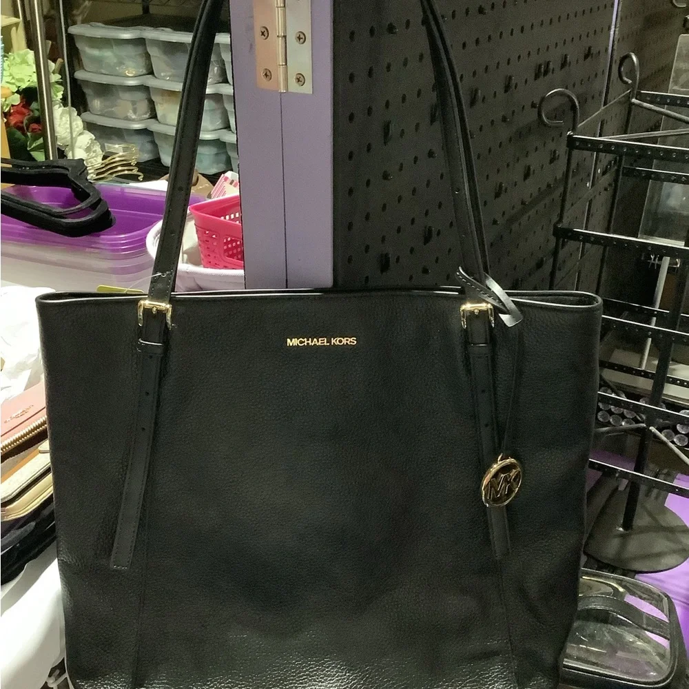 Authentic purses - Picture 4 of 15